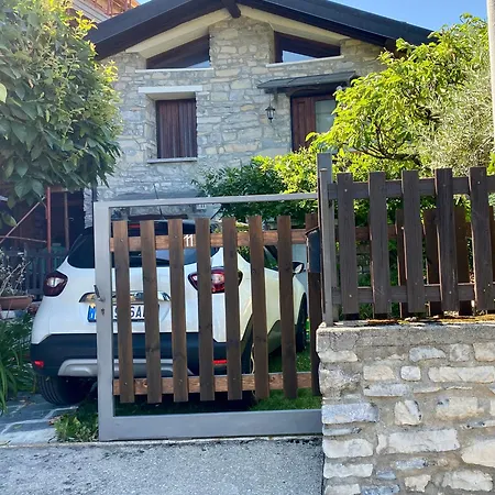 Nyaraló Castello Argegno